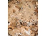 Foto del paso 4 de la receta: Contramuslos y champiñones al curry