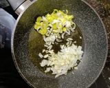 Foto del paso 2 de la receta: Manitas de Cerdo rellenas de Boletus y Foie