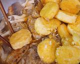 Hình bước làm 4 của món Đậu non, tempeh chiên sốt nấm kim châm