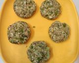 शेवगाच्या फुलांचे कटलेट (shevgachya fulache cutlet recipe in marathi) रेसिपी स्टेप 3 फोटो 