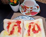 Foto langkah ke 3 dari resep Roti Bakar Strawberry Susu.