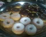 Foto langkah ke 8 dari resep Donat white ring dengan glaze sederhana.