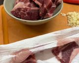 A picture of step 1 of Black pepper rib bones.