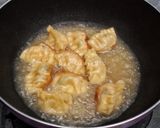 Foto langkah ke 4 dari resep Gyoza/mandun ala-ala bahan simpel irit.