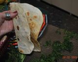 A picture of step 13 of Flat  Naan  Bread نان تافتون.