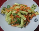 Foto langkah ke 7 dari resep Tumis Timun Wortel Ebi.