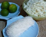 Foto langkah ke 2 dari resep 810. Soto Ayam Lamongan Dengan Koya.