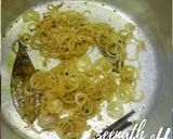 A picture of step 1 of Hyderabadi Malai Paaye.