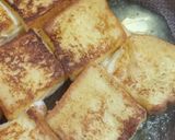 Foto langkah ke 4 dari resep Cheese French Toast.