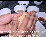 A picture of step 4 of Aloo tikki chat.