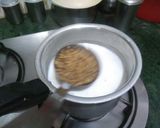 A picture of step 2 of Jaggery Suji Kheer.