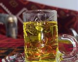 صورة لخطوة 3 من وصفة شاي حبق بالزعفران😴