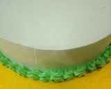 A picture of step 5 of Independance day Cake.