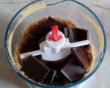Chocolate Chunk Mousse Cake recept fázis 3 fotója