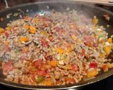 Foto del paso 2 de la receta Calabacín relleno de chili con carne y queso