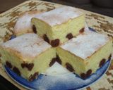 Pillekönnyű meggyes süti kevert tésztából recept fázis 6 fotója