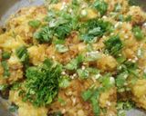 A picture of step 4 of Aloo ka bhurta.