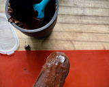 Foto del paso 2 de la receta: Helado cheesecake de chocolate con crujiente de chocolate y naranja (en moldes Lékué)