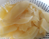 Foto del paso 1 de la receta: Tortilla de patatas de jamón y queso