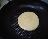 Foto langkah ke 3 dari resep Pancake simple.