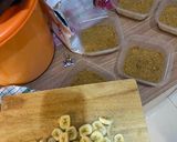 Foto langkah ke 1 dari resep Banoffee Dessert Box.