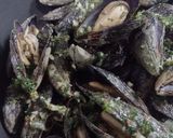 Foto del paso 4 de la receta: Cholgas para agregar a una cazuela, acompañar con arroz blanco o cocinarlas tipo escabeche, o con