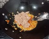 Foto langkah ke 3 dari resep 16. Sandwich Goreng Isi tuna pedas.