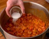 Borjúpaprikás recept fázis 7 fotója