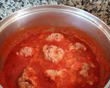 Foto del paso 1 de la receta: Albóndigas de cerdo en salsa de tomate