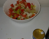 Foto del paso 1 de la receta: Ensalada primavera fácil y económica, con atún