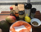 Foto del paso 1 de la receta: Tartar de Salmón con Mango y Aguacate