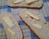 Foto del paso 2 de la receta: Pan de campo, manteca y mermelada