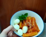 Hình bước làm 4 của món Bánh gạo cay Tokbokki đơn giản