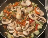 Foto del paso 3 de la receta: Curry de alubias con arroz