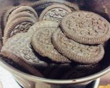 A picture of step 1 of No Baked oreo cake (Sweet).