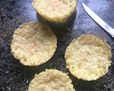 Foto del paso 3 de la receta: Minis bizcochuelo Sin tacc para el mate con 4 Ingredientes. Súper húmedo y fácil