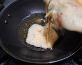 Foto langkah ke 4 dari resep Telur Dadar Gurih.