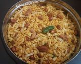 A picture of step 2 of Chivda Namkeen.