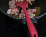 Foto langkah ke 3 dari resep Opor Ayam Fillet & Kentang Creamy, 4 Bahan Praktis.