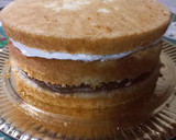 Foto del paso 2 de la receta: Torta de cumpleaños con crema chantilly. Y topper de bts