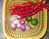 Foto langkah ke 1 dari resep Pecak Ikan Nila Ala Betawi.