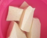 A picture of step 1 of Yam akara.