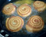 A picture of step 4 of Pinwheel Bread "saganoti".
