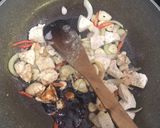 Foto langkah ke 3 dari resep Ayam Gongso.