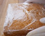 A picture of step 5 of Lemon Cream Sandwich Butter Cake.