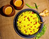 A picture of step 3 of Kanda poha (Bombay style).