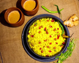 A picture of step 3 of Kanda poha (Bombay style).