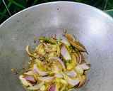 A picture of step 2 of Mahura(mixed vegetable curry).