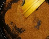 A picture of step 7 of Spicy coconut milk chicken curry.