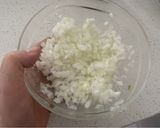A picture of step 2 of Celery with Avocado and Green Onion.